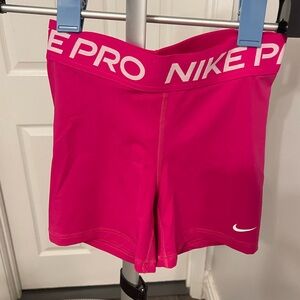 NIKE PRO pink shorts Size Medium